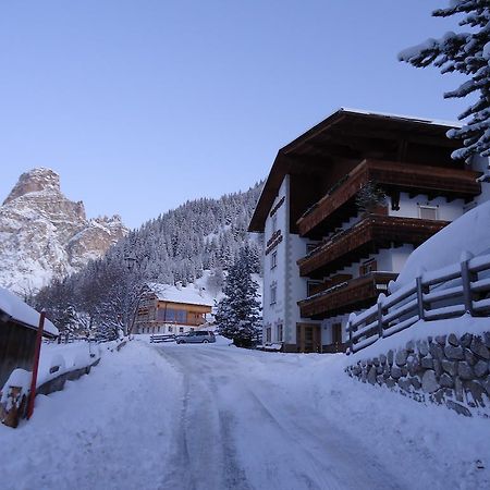 Albergo Alisander Corvara Buitenkant foto
