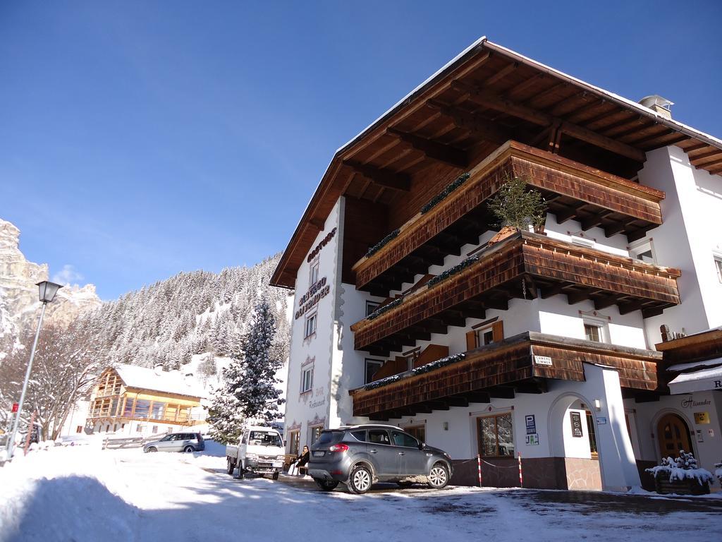Albergo Alisander Corvara Buitenkant foto