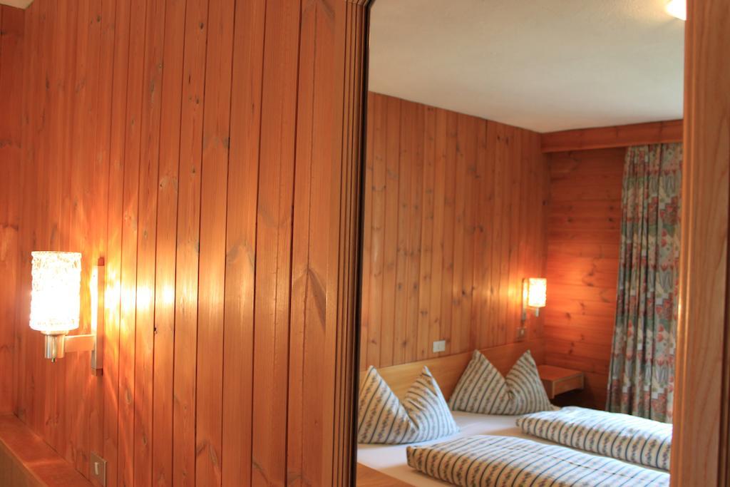Albergo Alisander Corvara Buitenkant foto